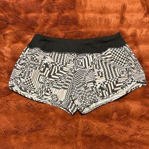 Nike Black and White Patterned Women's Athletic Shorts